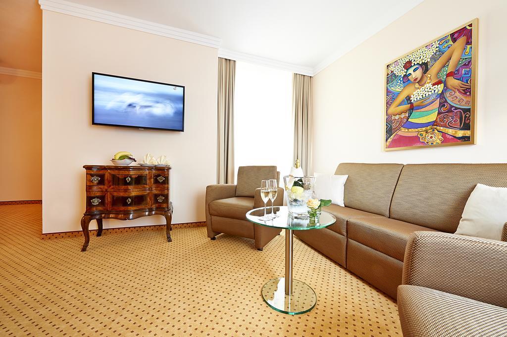Admiral Am Kurpark Hotel 4*