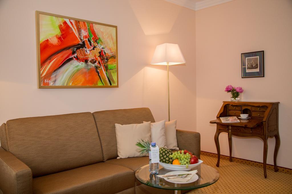 Admiral Am Kurpark Hotel Baden