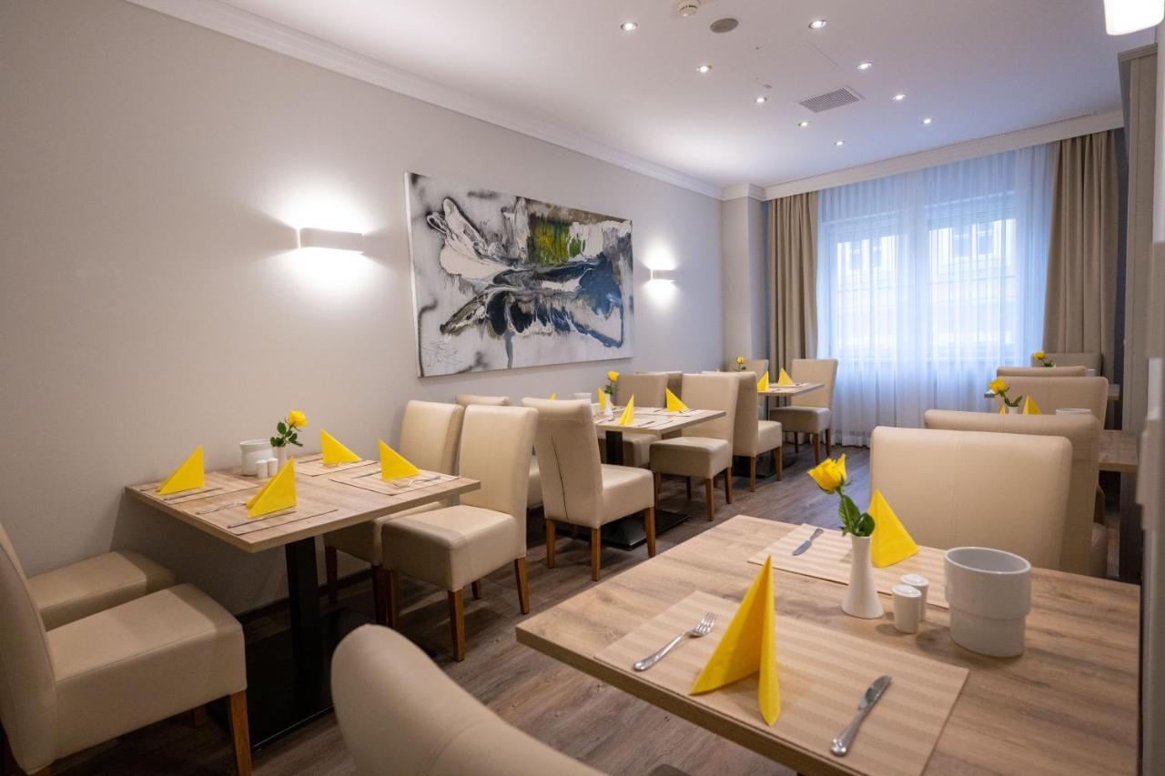 Admiral Am Kurpark 4*